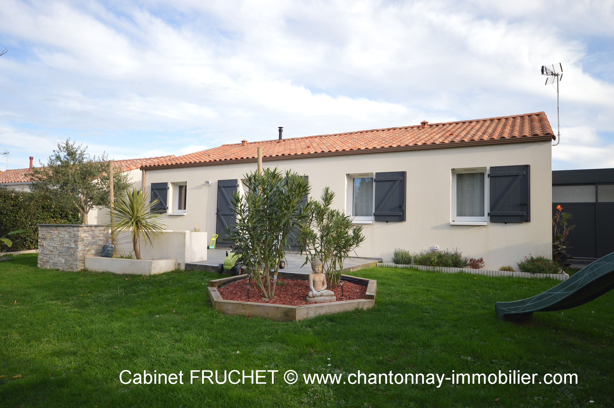 Jolie maison de plain-pied en parfait état