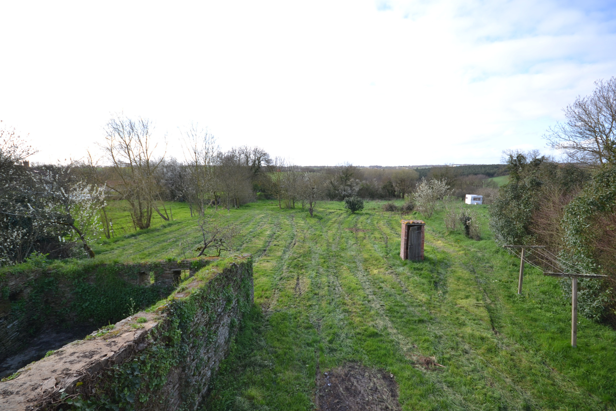 MONSIREIGNE, à mi-chemin entre Chantonnay et Pouzauges