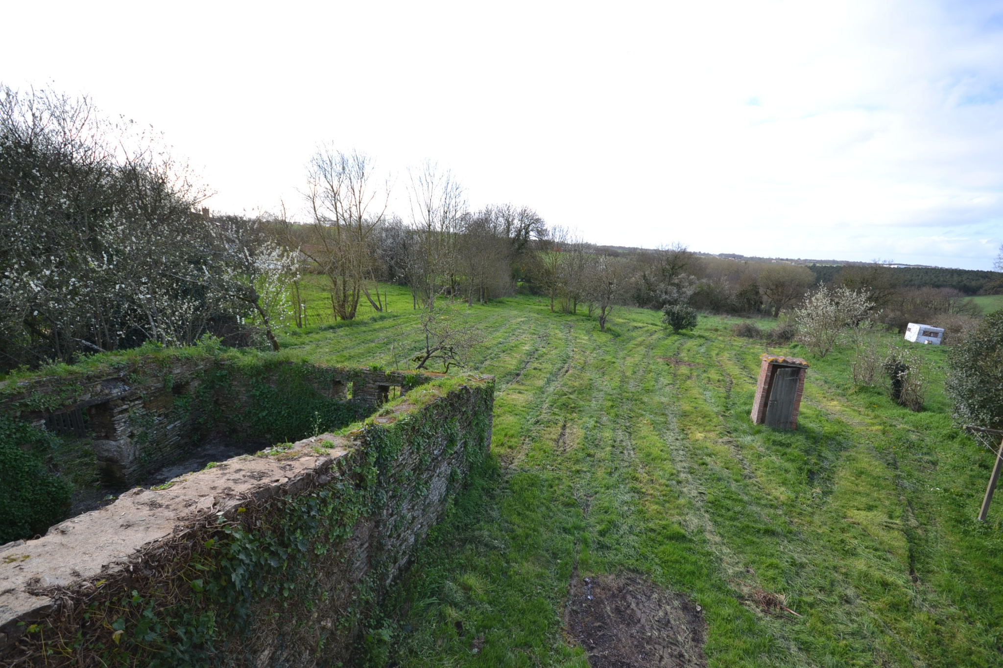 MONSIREIGNE, à mi-chemin entre Chantonnay et Pouzauges