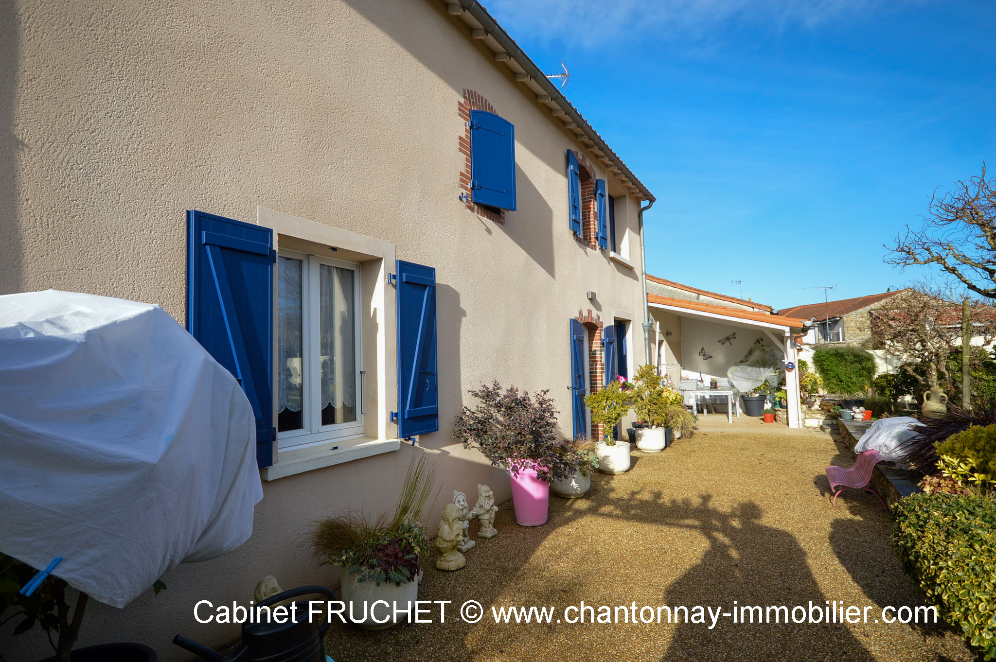 CHANTONNAY - Jolie maison en centre ville