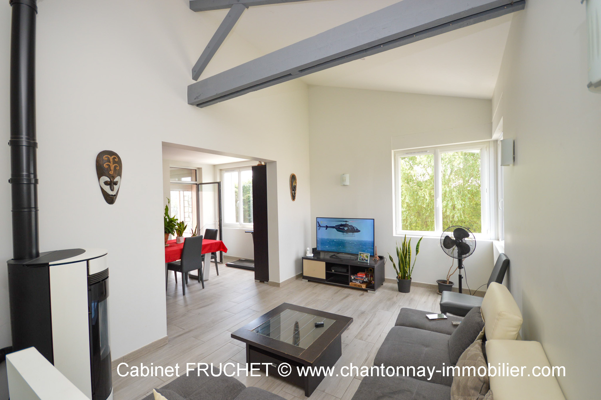 SAINT-PROUANT - Charmante maison de bourg avec 3 chambres et beau jardin.