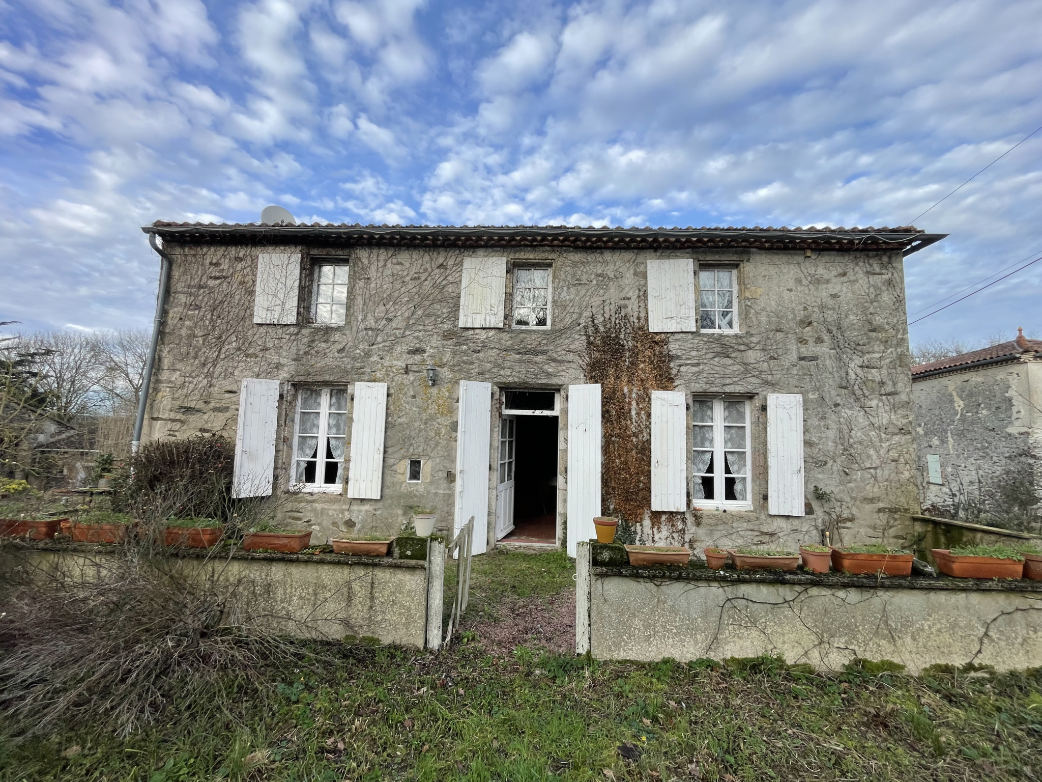 ROCHETREJOUX - Maison de village
