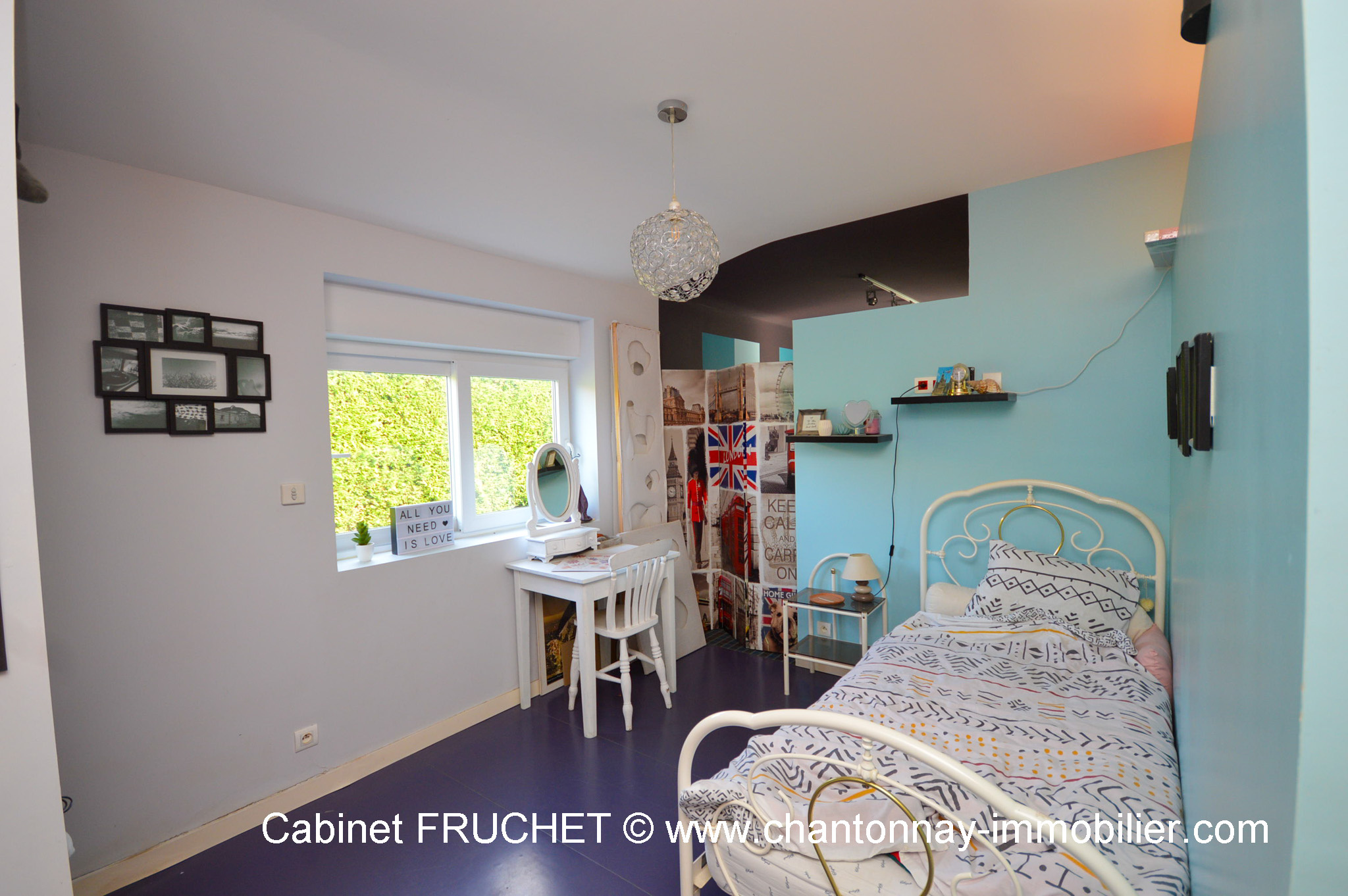 CHANTONNAY - Maison plain-pied avec grand atelier